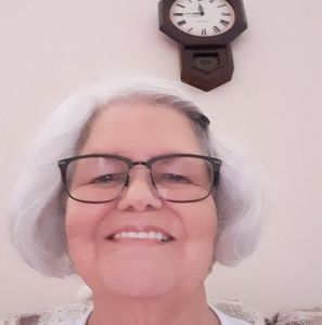 Meet your Posher, Faye